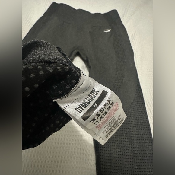 Gymshark leggings - Picture 2 of 3